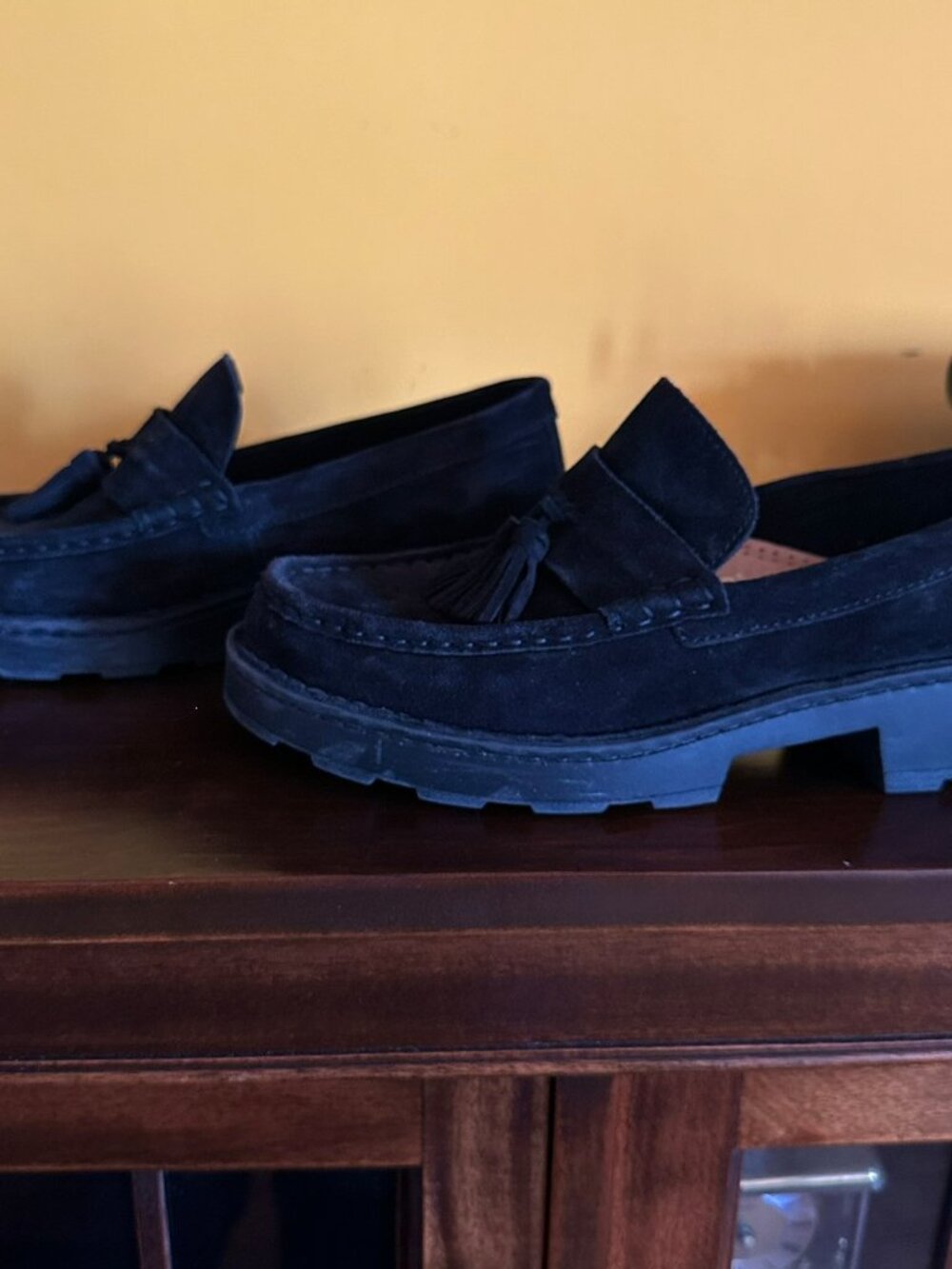 🖤 Born Capri Black Suede Tassel Loafers | Burnished Suede | Size 10 / EU 41 🖤 - Picture 3 of 13